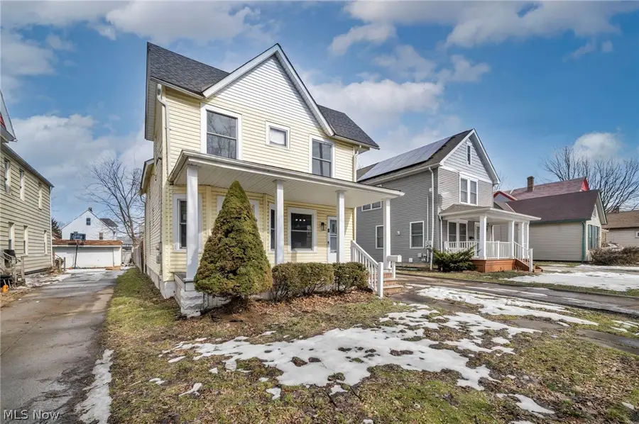 6923 Fullerton Avenue, Cleveland, OH 44105 - #3