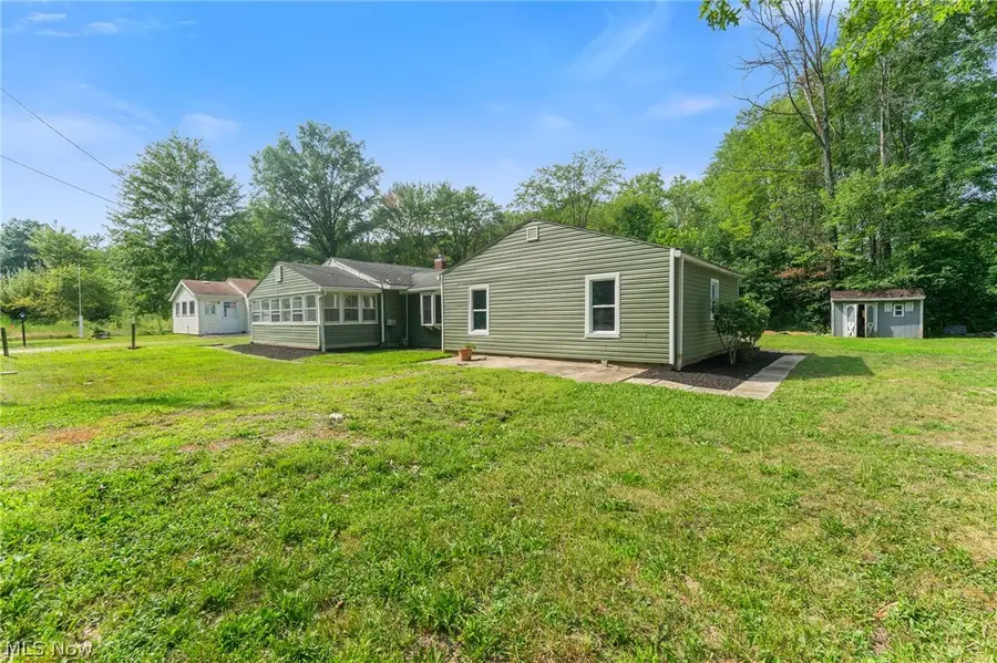 17632 Laurel Avenue, Lake Milton, OH 44429 - #3