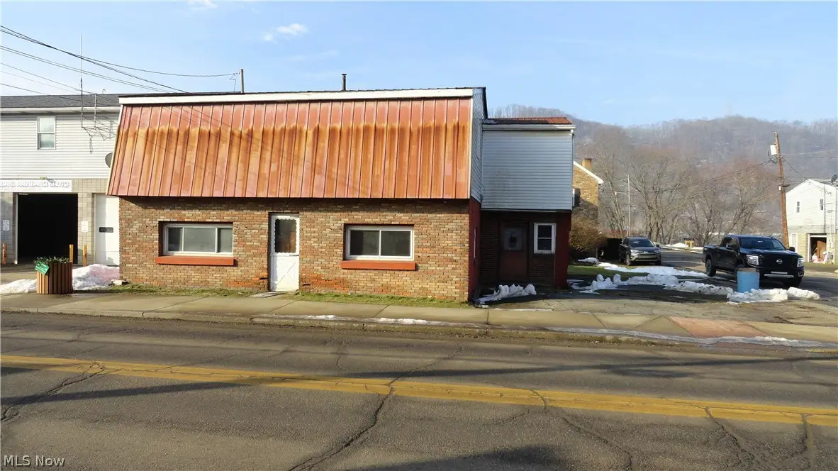 209 N Chester Street, New Cumberland, WV 26047 - #1