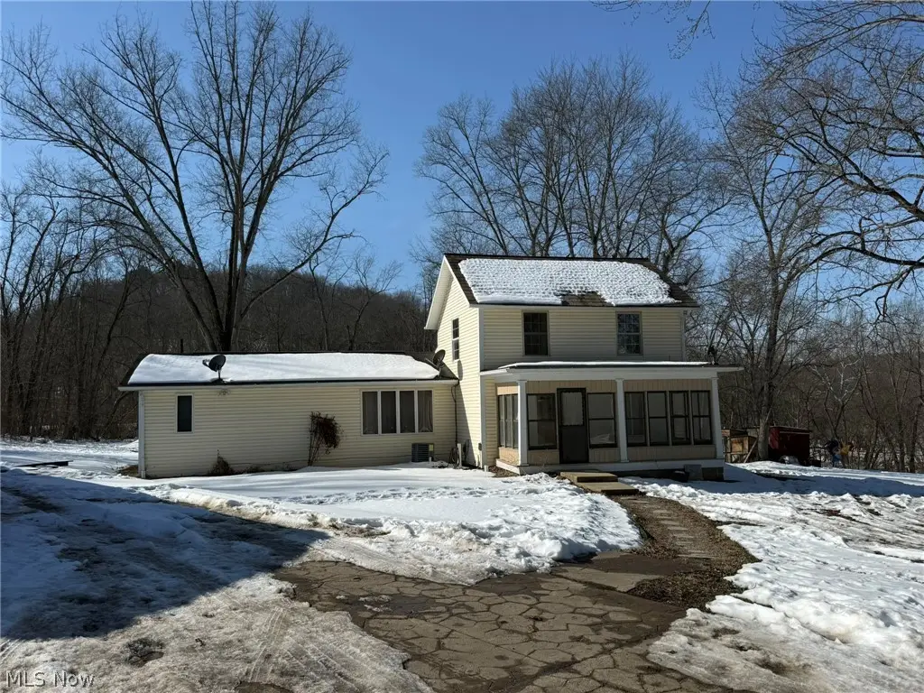 6784 Old Zoarville Ne Road, Zoarville, OH 44656 - #1