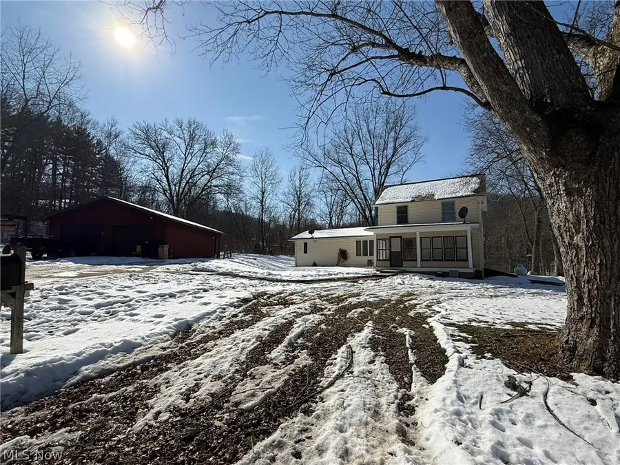 6784 Old Zoarville Ne Road, Zoarville, OH 44656 - #2