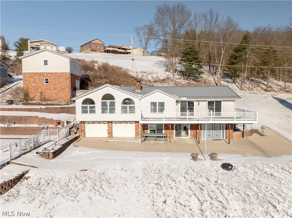 382 E Mohawk Drive, Malvern, OH 44644 - #1