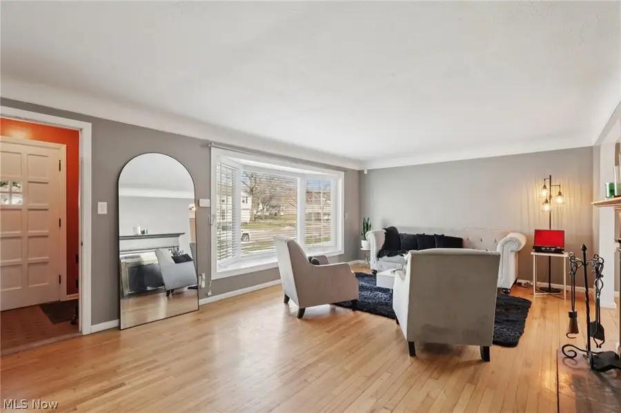 4784 Burger Road, Cleveland, OH 44121 - #3