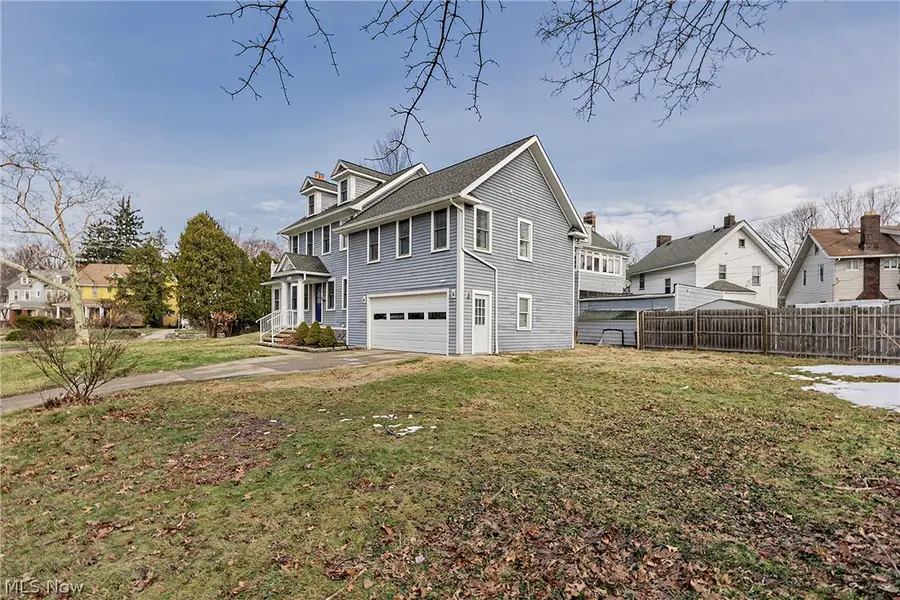 917 Brunswick Road, Cleveland, OH 44112 - #3