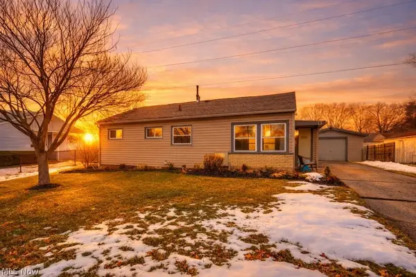 1203 Sarlson Avenue, Akron, OH 44314