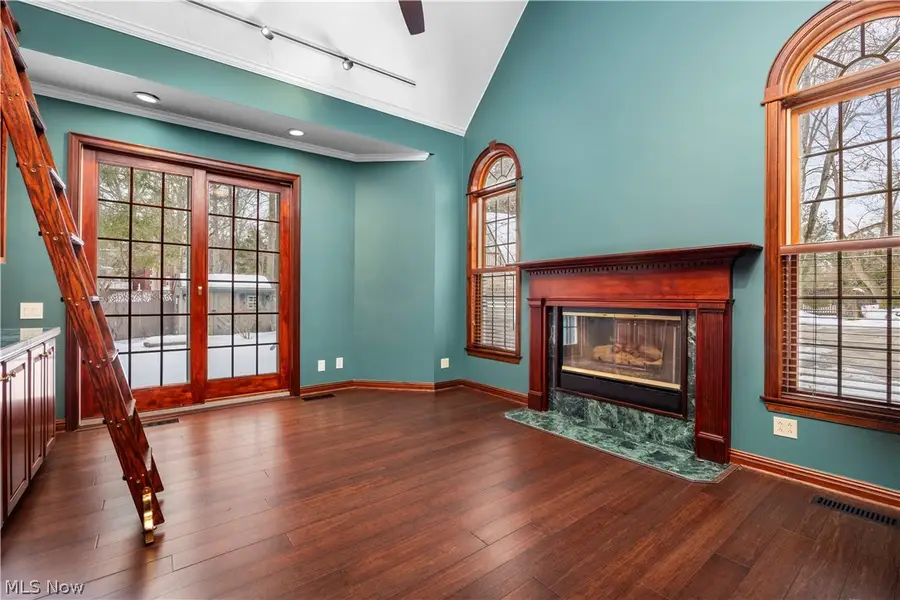 275-285 Quarrystone Lane, Berea, OH 44017 - #3