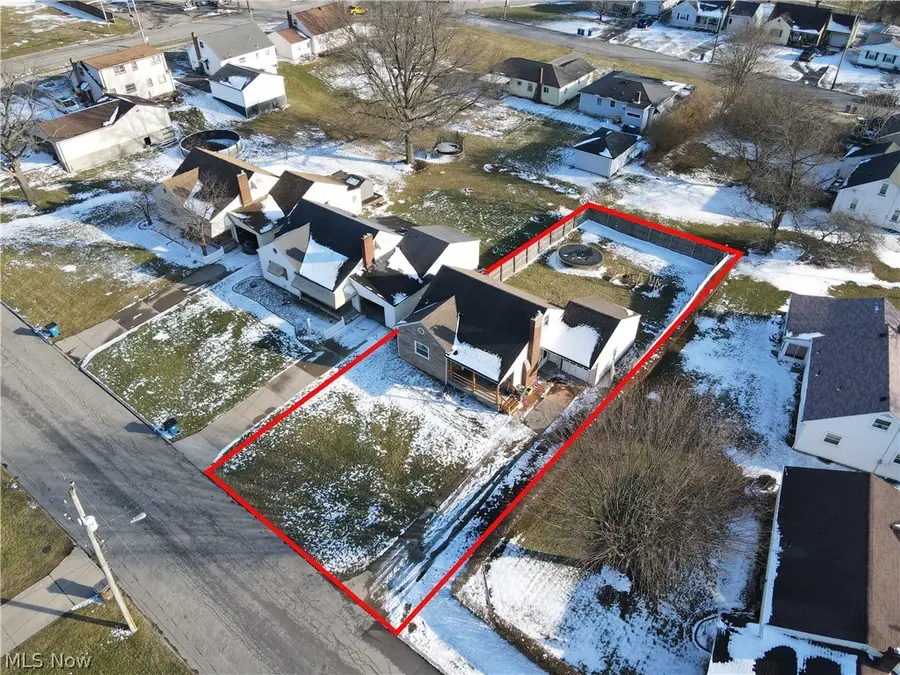 97 Rosary Drive, Campbell, OH 44405 - #2