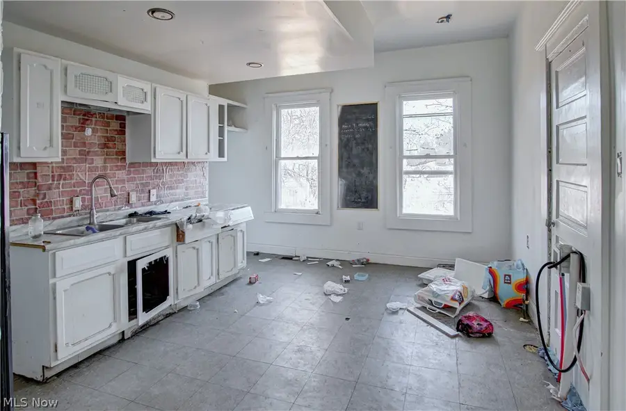 7700 Denison Avenue, Cleveland, OH 44102 - #2