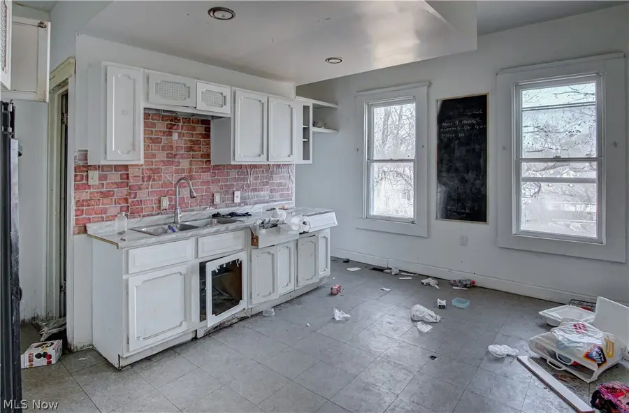 7700 Denison Avenue, Cleveland, OH 44102 - #3