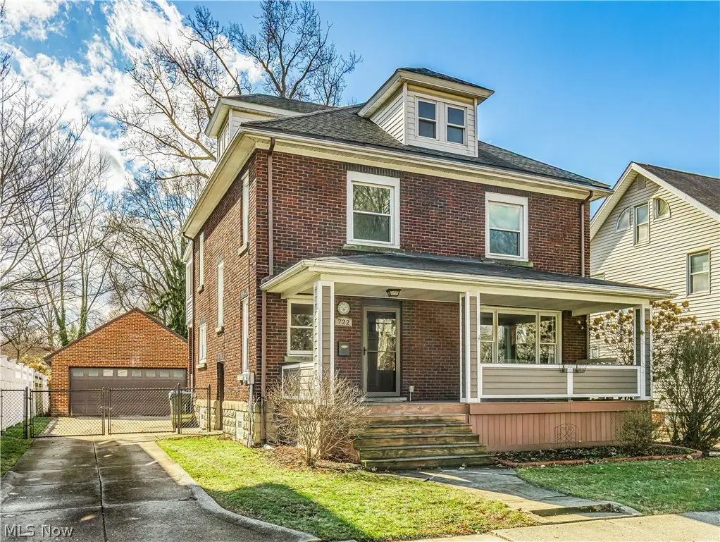 722 Broad Boulevard, Cuyahoga Falls, OH 44221 - #1