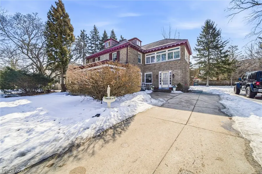 10111 Edgewater Drive, Cleveland, OH 44102 - #3