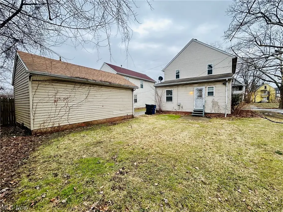 571 E 115th Street, Cleveland, OH 44108 - #3