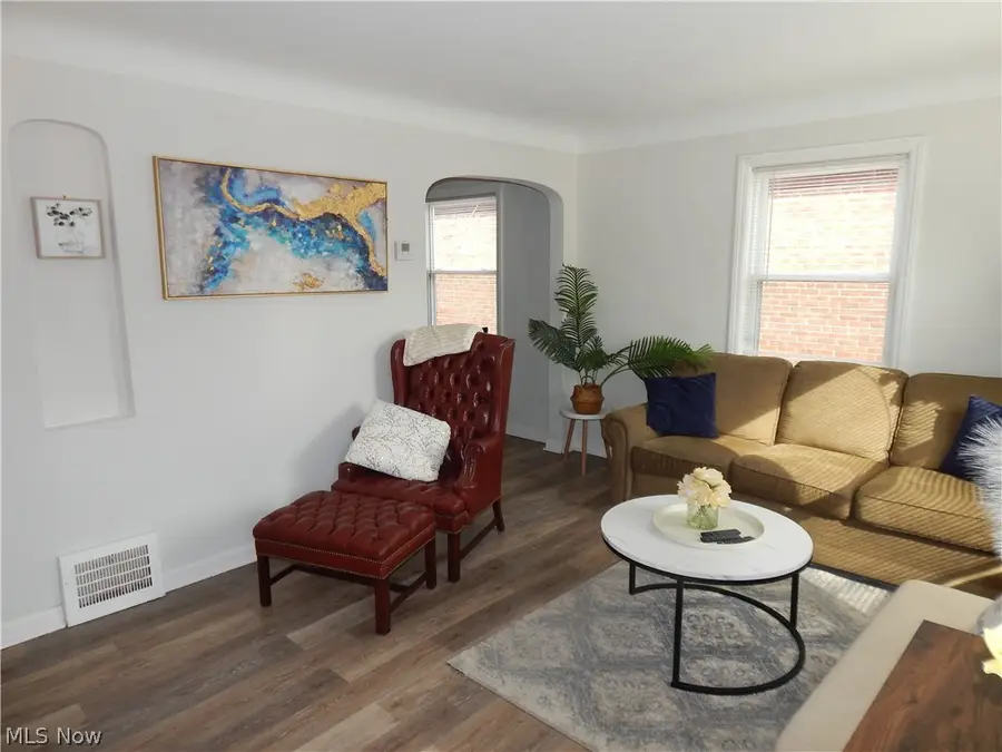 2442 Fortune Avenue, Parma, OH 44134 - #2