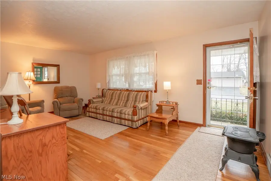 330 34th Sw Street, Canton, OH 44706 - #2