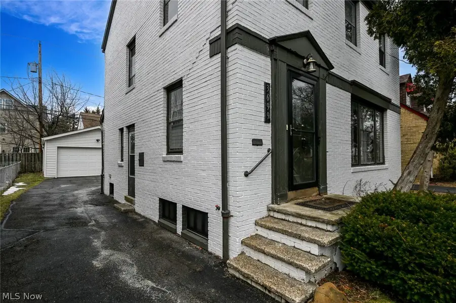 3699 Bainbridge Road, Cleveland, OH 44118 - #2