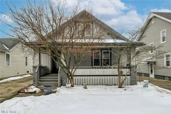 2374 Roth Drive, Cuyahoga Falls, OH 44221