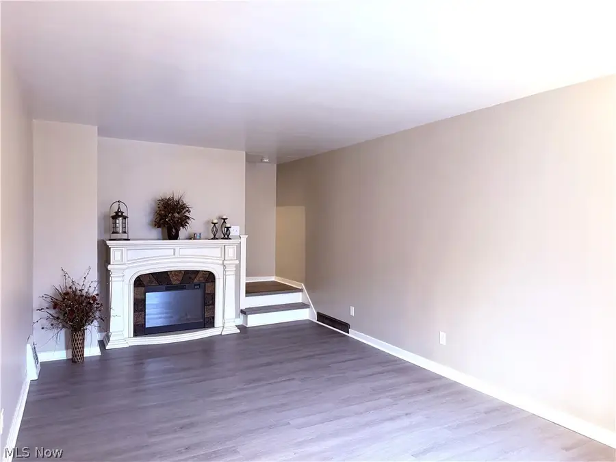 1209 Courtland Road, Weirton, WV 26062 - #2