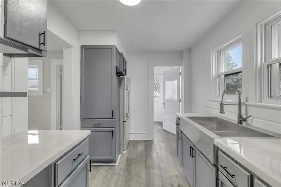 642 Nutwood Avenue, Cuyahoga Falls, OH 44221 - #3