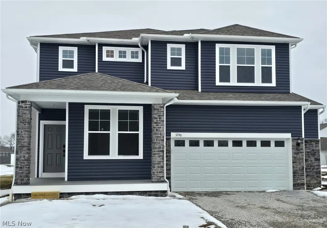 3790 Golden Wood Way, Green, OH 44685 - #1