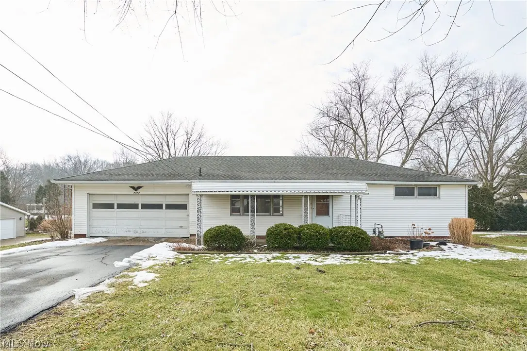 8484 Traphagen Nw Street, Massillon, OH 44646 - #1