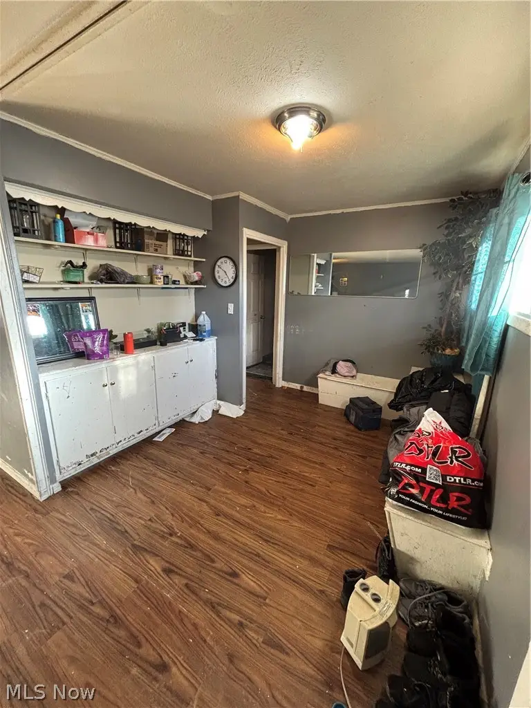 4505 E 143rd Street, Cleveland, OH 44128 - #3