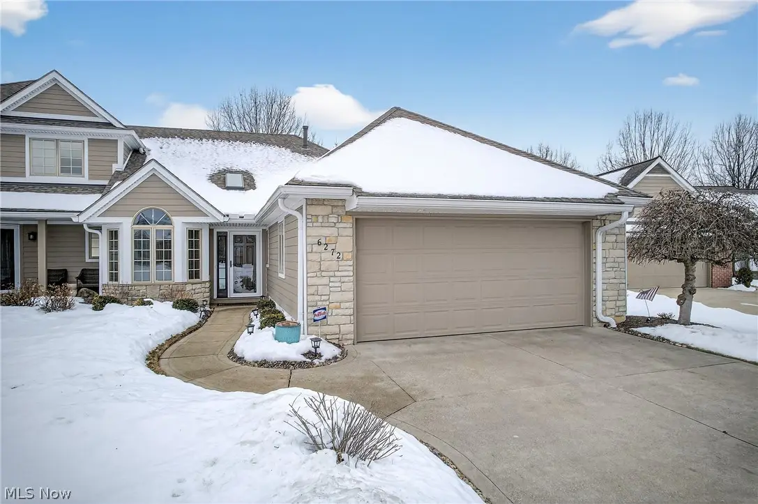 6272 Doral Nw Drive, Canton, OH 44718 - #1