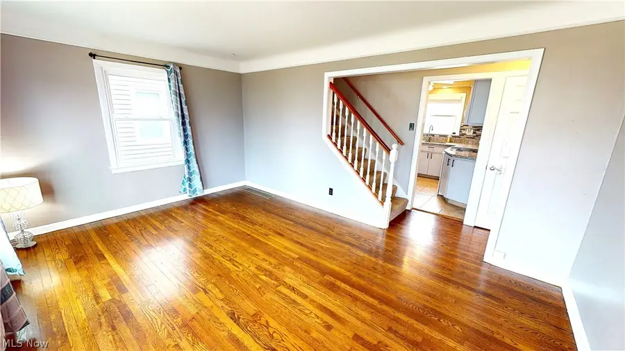1569 Fruitland Avenue, Cleveland, OH 44124 - #3
