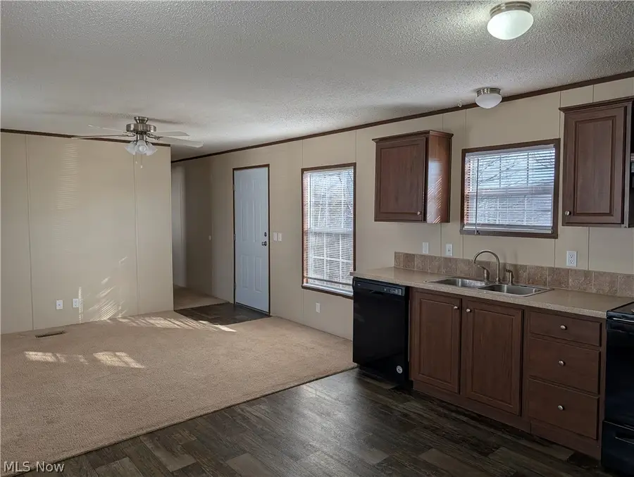 230 Cedar Brook Drive, Elyria, OH 44035 - #3