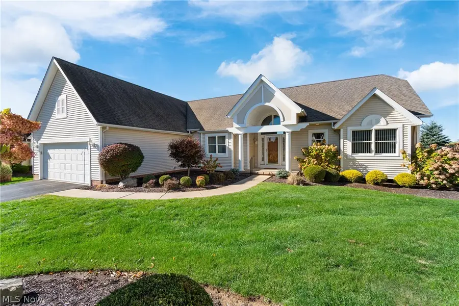 1315 Fieldcrest Drive, Wadsworth, OH 44281 - #2