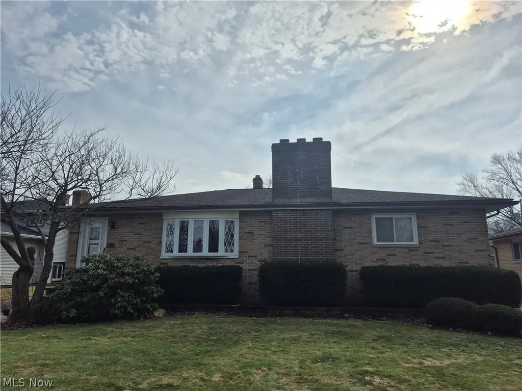 11607 Stormes Drive, Parma, OH 44130 - #1