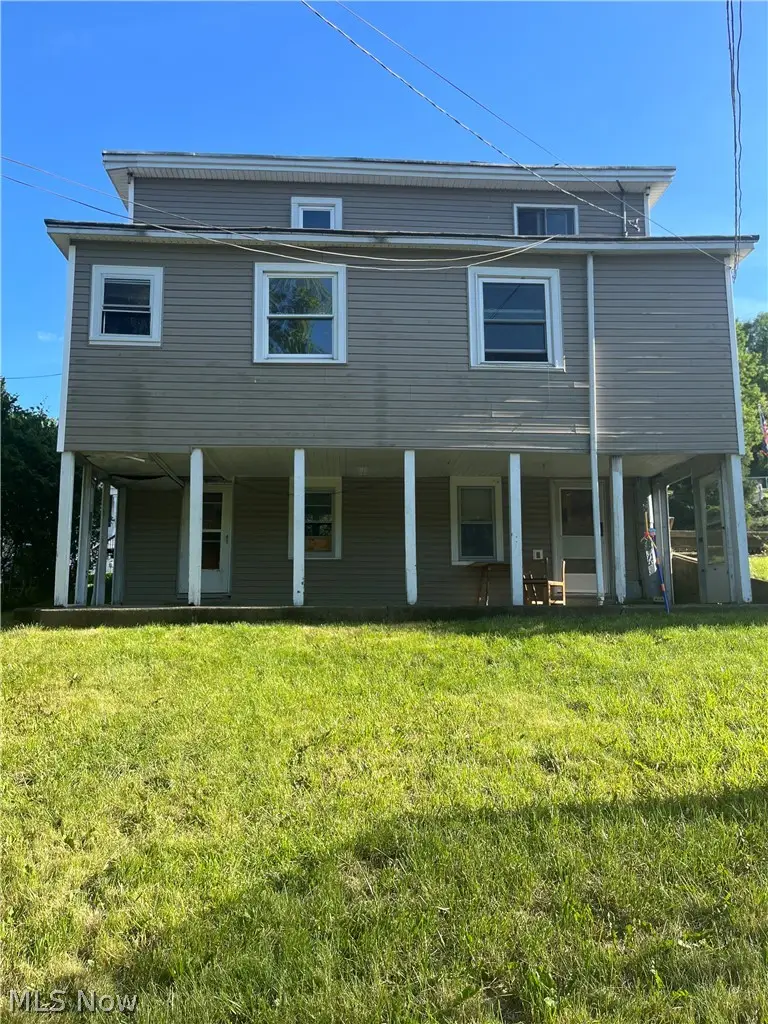 422 Whitely Street, Bridgeport, OH 43912 - #3