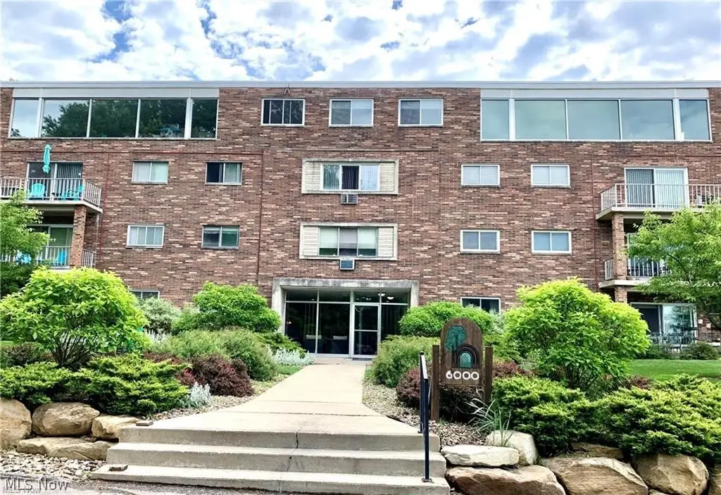 6000 Nob Hill Drive #F 113, Chagrin Falls, OH 44022 - #1
