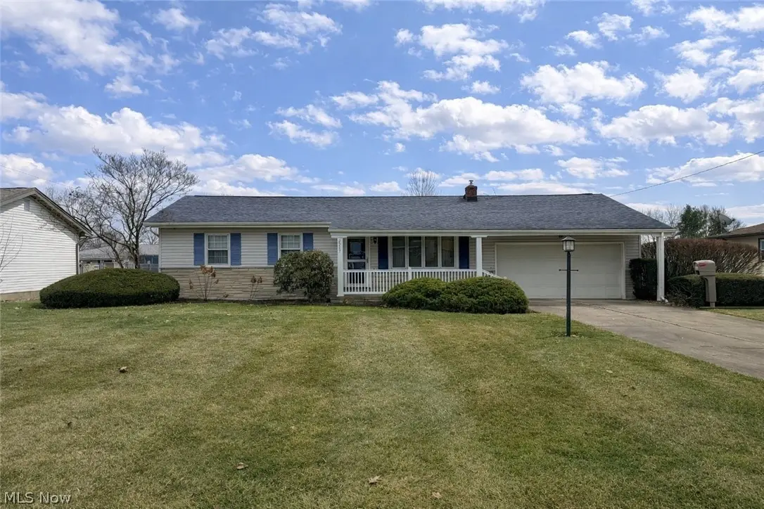 2257 Breezewood Drive, Austintown, OH 44515 - #1