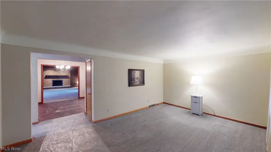 2257 Breezewood Drive, Austintown, OH 44515 - #2