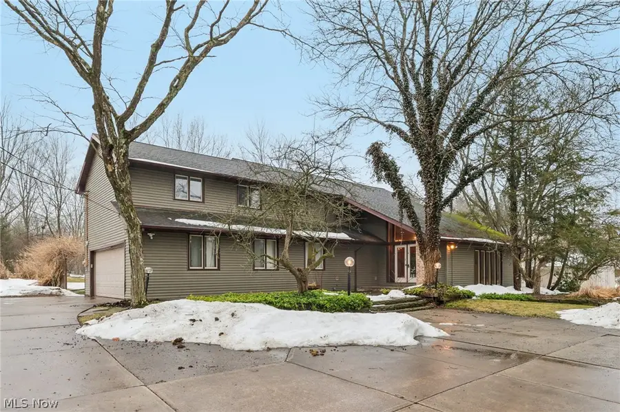 32150 S Woodland Road, Cleveland, OH 44124 - #3