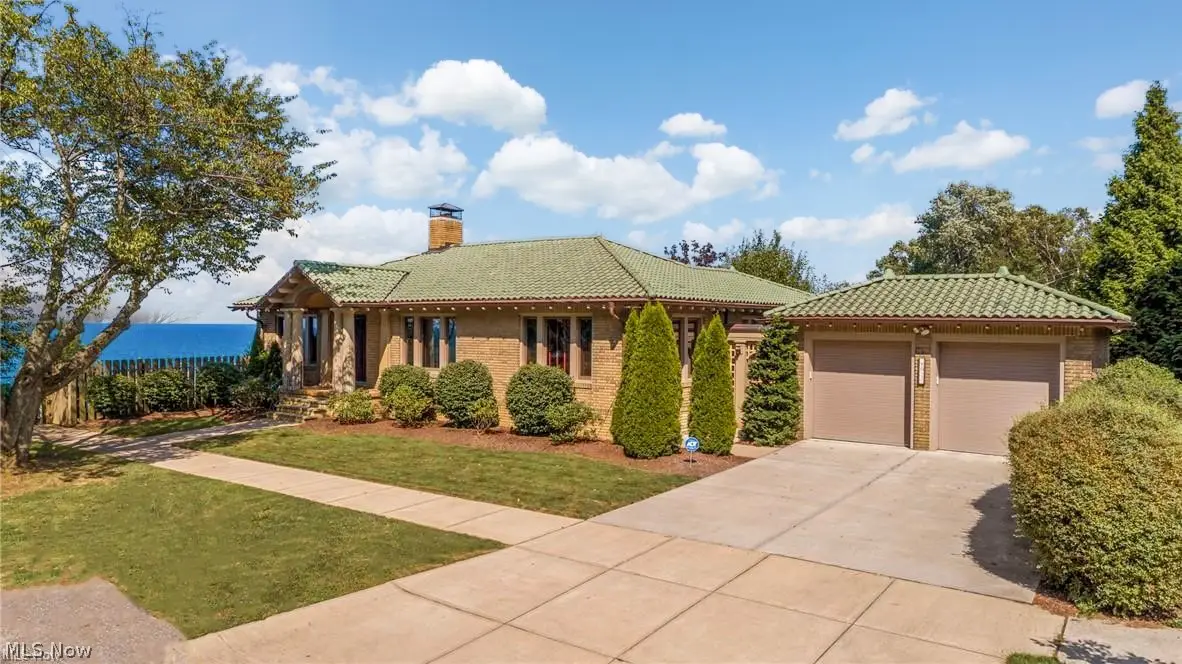 1033 Summit Avenue, Lakewood, OH 44107 - #1