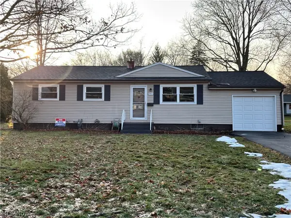 945 Adams Avenue, Salem, OH 44460