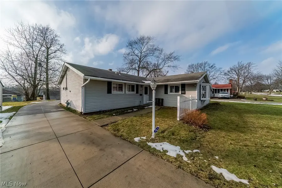 6002 Randy Road, Bedford, OH 44146 - #2