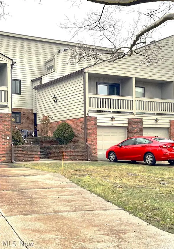 144 Kimrose Lane #144, Broadview Heights, OH 44147