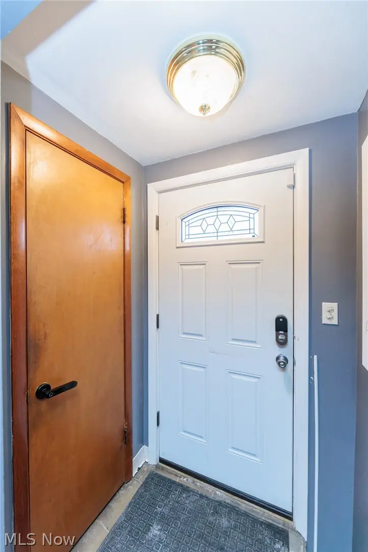 325 E 244th Street, Euclid, OH 44123 - #2