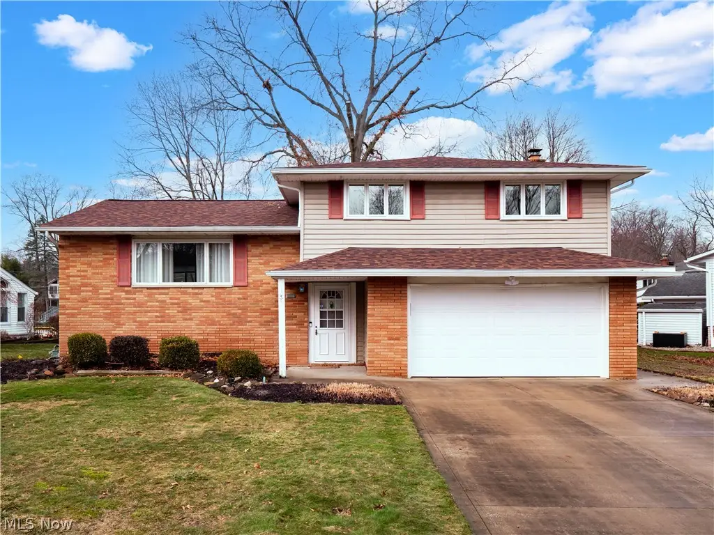 7706 E Linden Lane, Parma, OH 44130 - #1