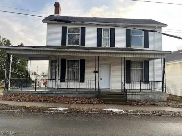 202 Walton Avenue, Barnesville, OH 43713 - #1