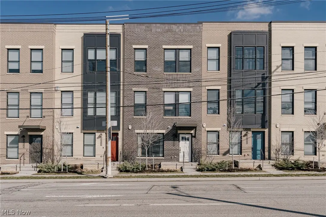 11208 N Park Place, Cleveland, OH 44104 - #1