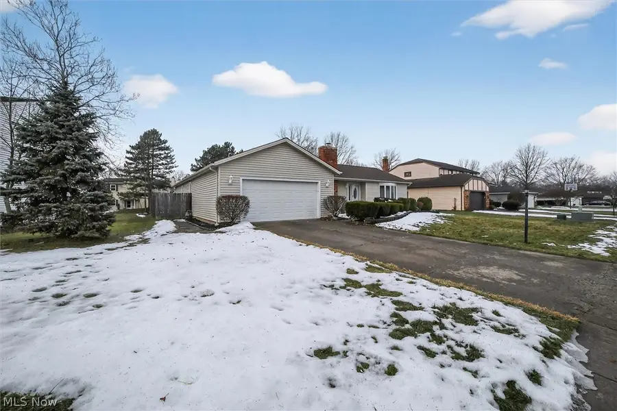 10024 Huntington Park Drive, Strongsville, OH 44136 - #2