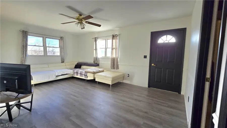 30 Commerce Street, New Cumberland, WV 26047 - #3