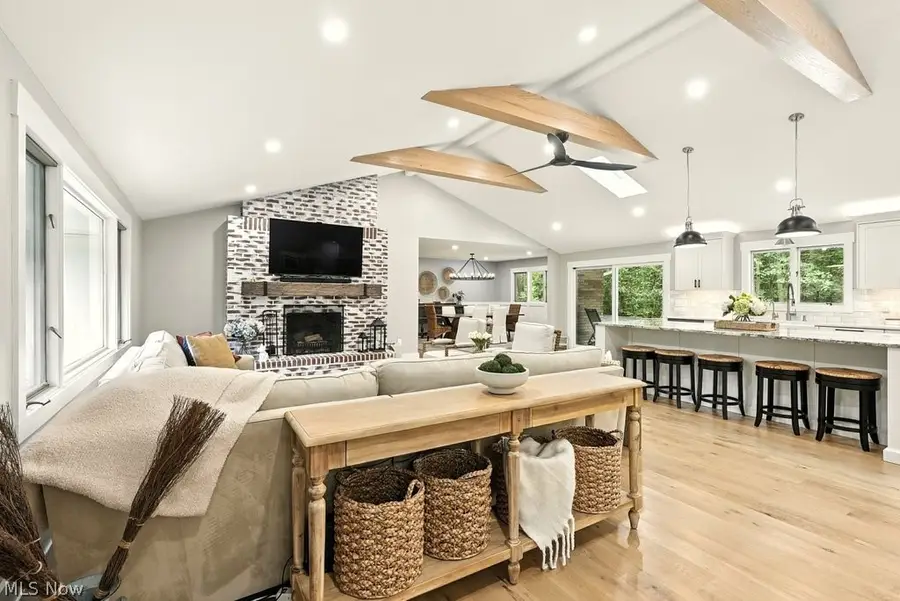 38080 Berkeley Avenue, Chagrin Falls, OH 44022 - #3