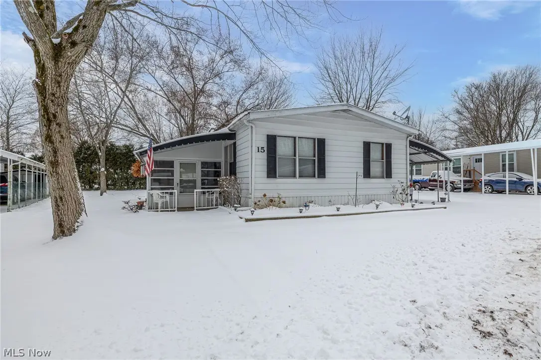 15 Kimberly Lane, Olmsted, OH 44138 - #1