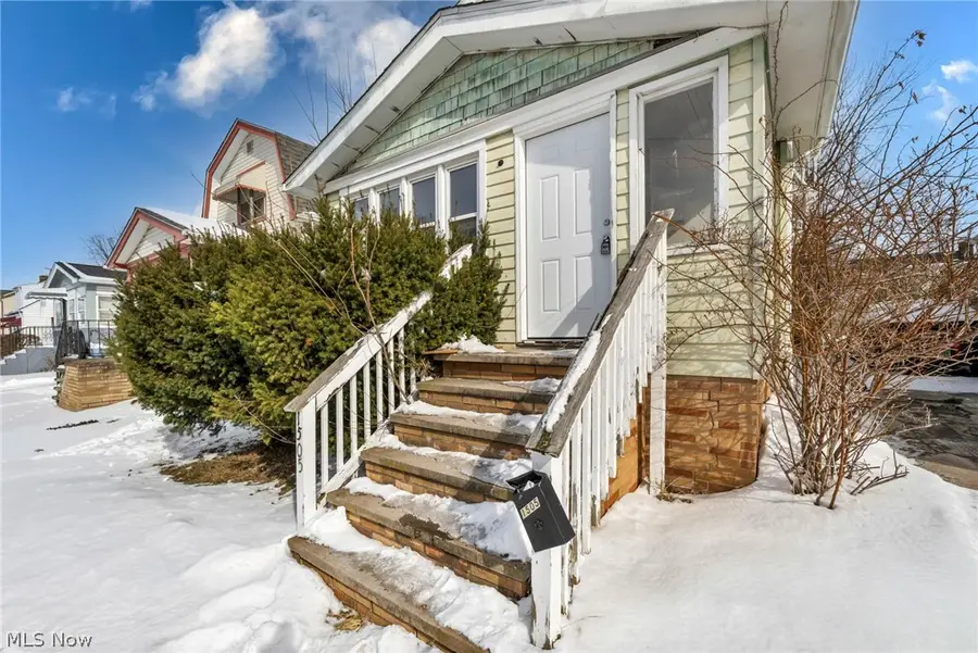 1505 E 172nd Street, Cleveland, OH 44110 - #3