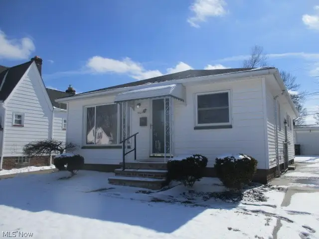 5603 Allanwood Drive, Parma, OH 44129 - #2