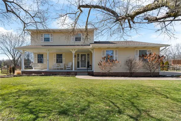 5849 Linder Ne Circle, Canton, OH 44721